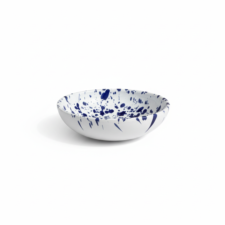 Ciotola blu piccola - sfondo bianco