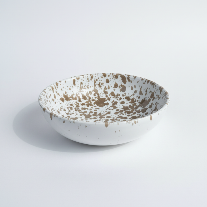 Ciotola taupe - sfondo bianco