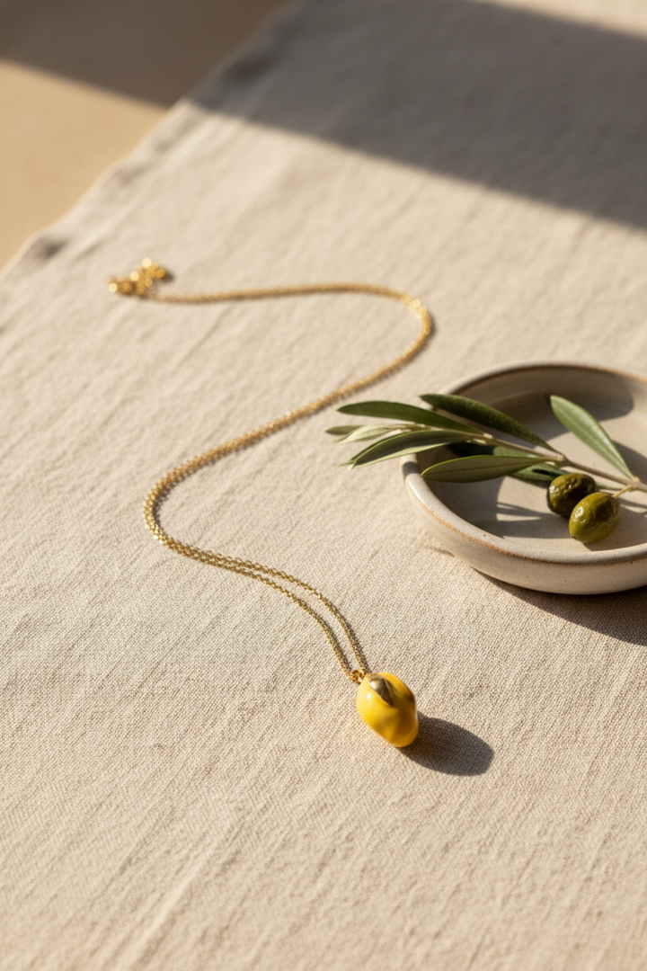 Collana ambientata