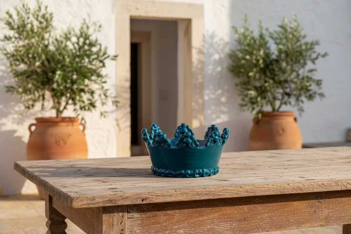 Corona ottanio in ambientazione pugliese